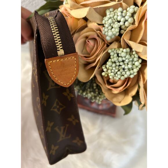 Louis Vuitton Vintage Monogram Toiletry 26 Clutch Bag Cosmetic Case 1979 France - Picture 12 of 14